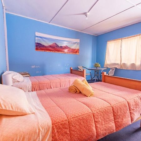 Хостел Hostal Nuevo Sol Y Viento Сан-Педро-де-Атакама Экстерьер фото